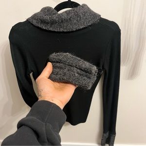 Kookai turtle neck  size 1 wool neck and cuffs
